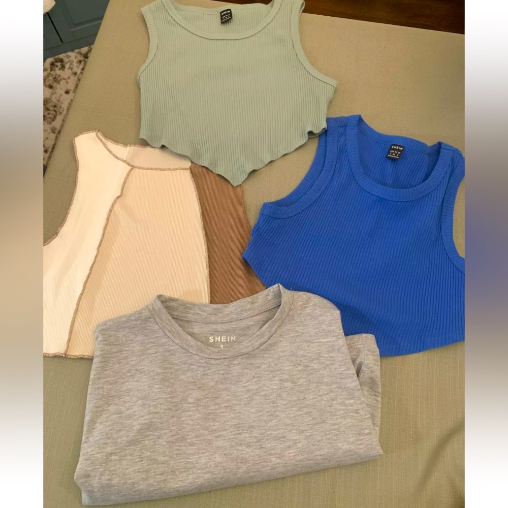 SHEIN tops set of 4 size small